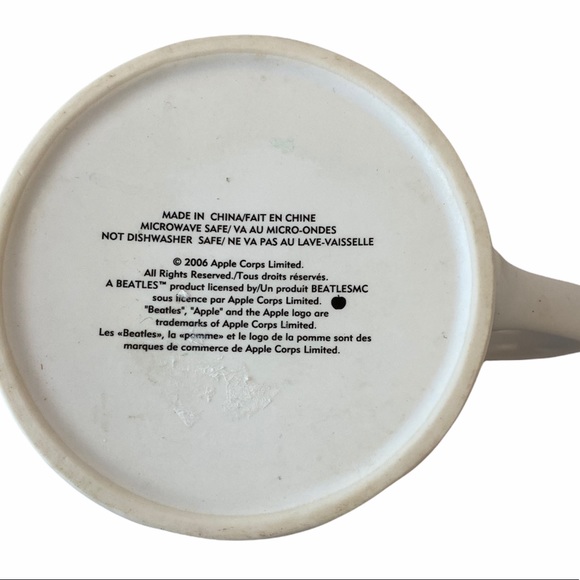 THE BEATLES 2006 Collectible Coffee Tea Mug x Apple Corp Ltd - Picture 5 of 6